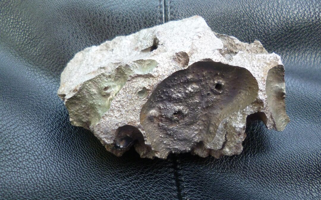 Sind Meteoriten magnetisch und woran erkenne ich einen Meteorit?
